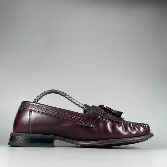 GH Bass & Co Men's 9.5 W Burgundy Leather Slip On Tassel Kilt Loafers Dress Shoe
